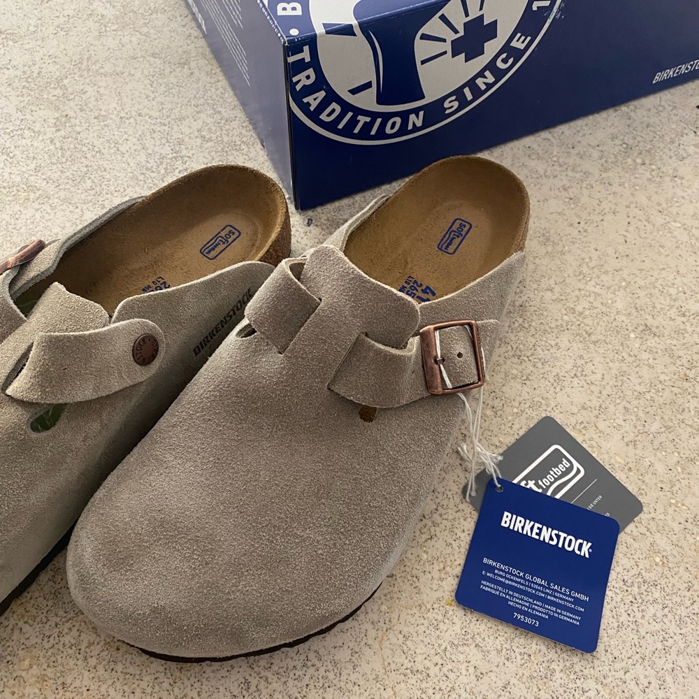 Birkenstock Boston Clog, Taupe suede, size 41 (us size 10)